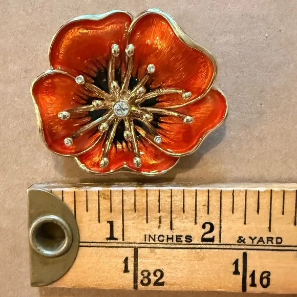 Vintage Monet Poppy Brooch β’ Red-Orange Enamel + Rhinestones β’ 2β β’ Signed - Picture 13 of 16